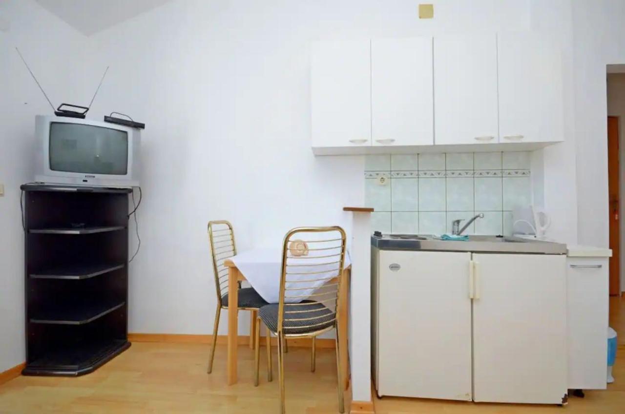 Apartments And Rooms Barbara Lastovo Luaran gambar