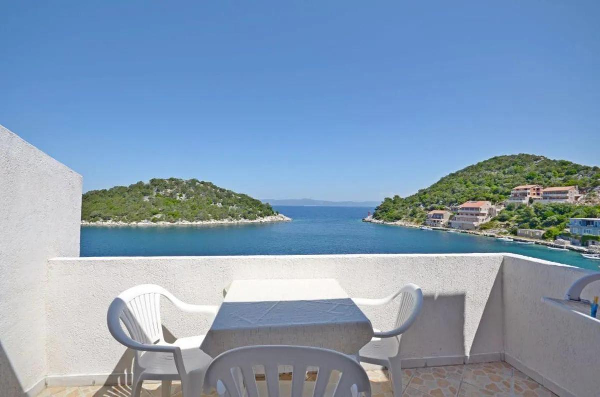 Apartments And Rooms Barbara Lastovo Luaran gambar