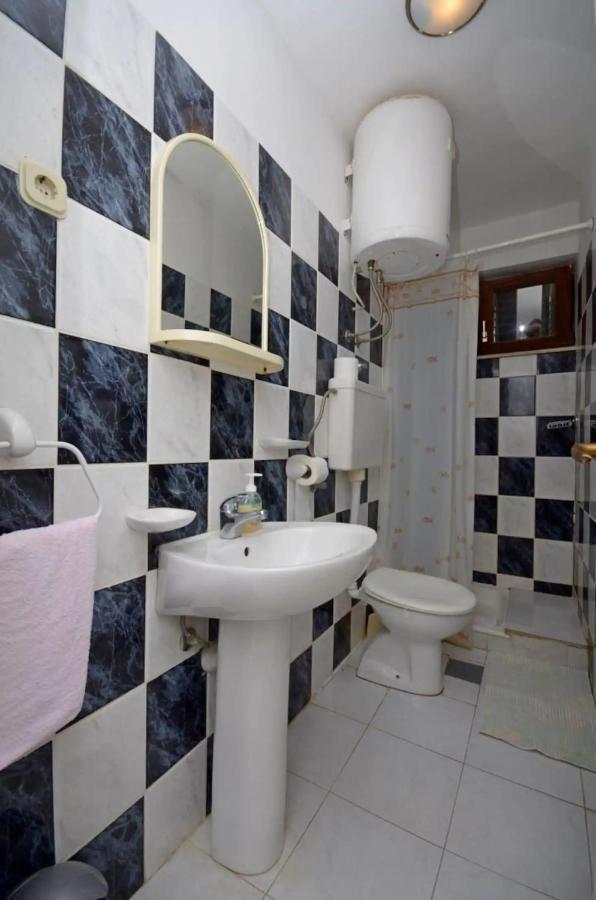 Apartments And Rooms Barbara Lastovo Luaran gambar