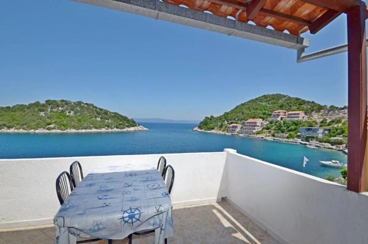 Apartments And Rooms Barbara Lastovo Luaran gambar