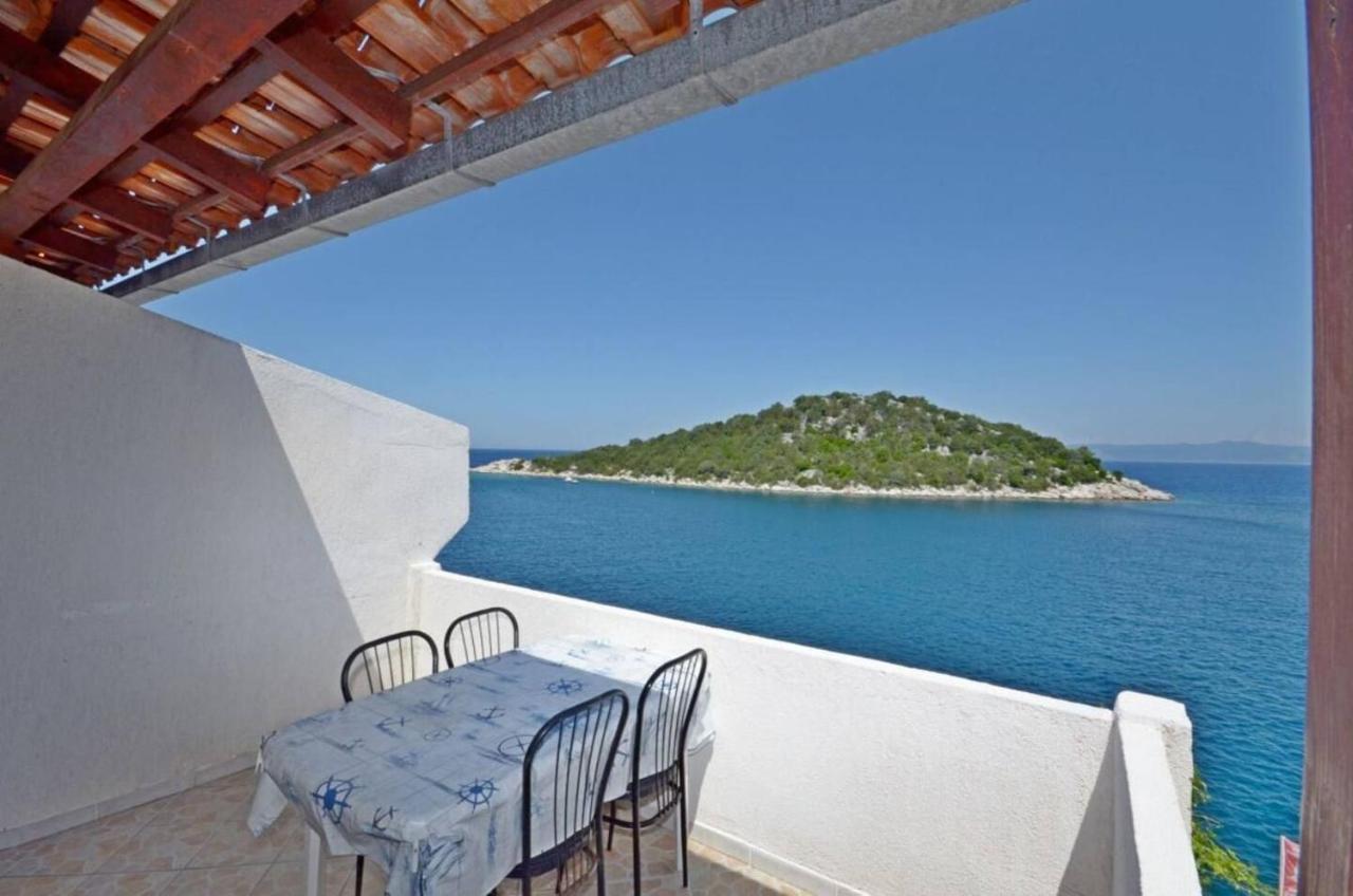 Apartments And Rooms Barbara Lastovo Luaran gambar