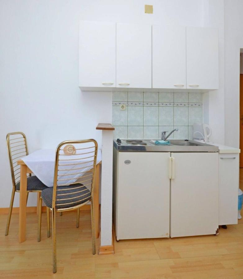 Apartments And Rooms Barbara Lastovo Luaran gambar